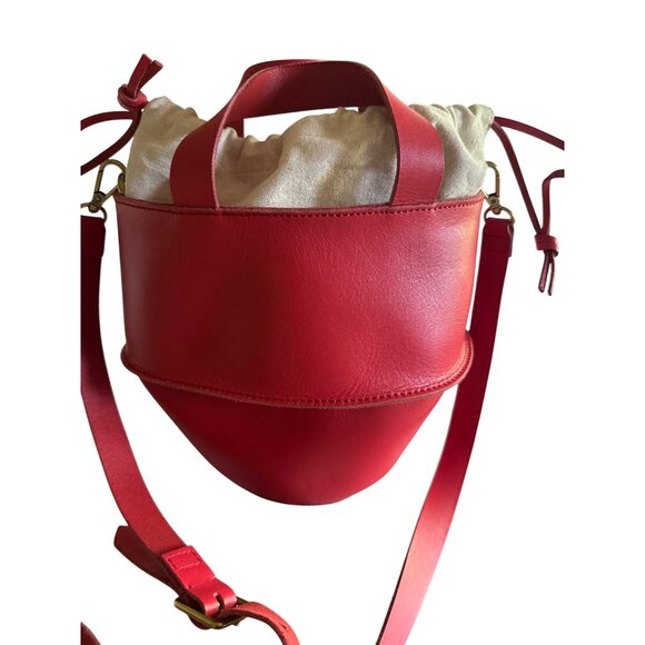 Madewell Red Leather Bucket Bag With Drawstring Closure - Picture 2 of 5